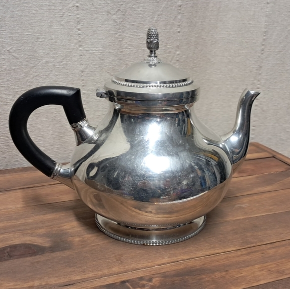 Pewter Teapot By Rose Design International - Picture 4 of 7